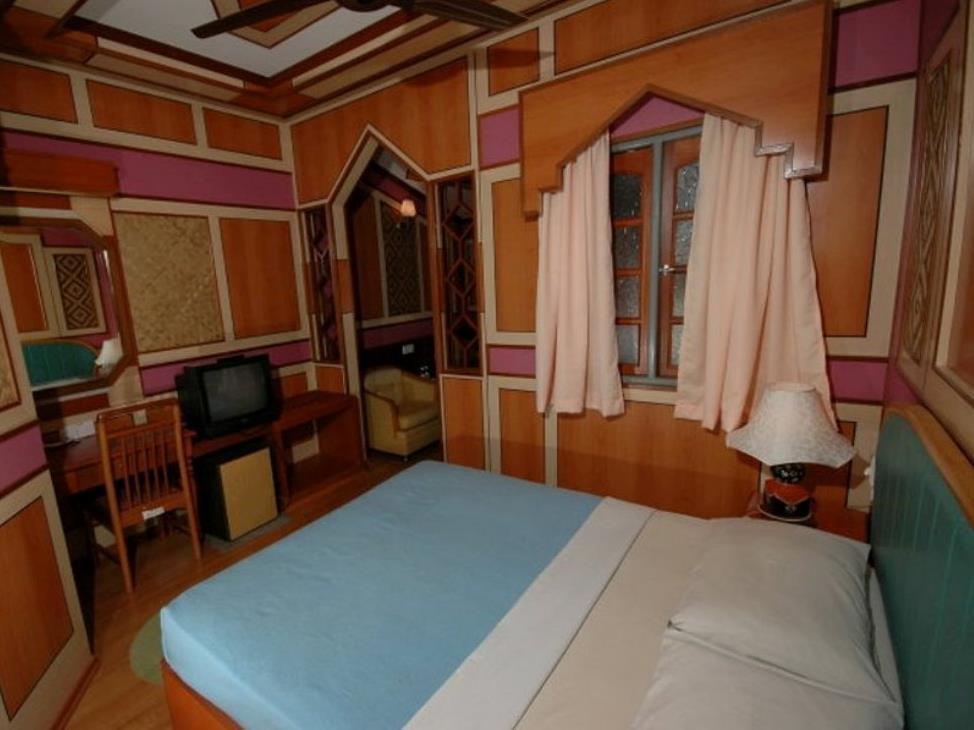 Shari La Island Resort Kampong Pasir Hantu Buitenkant foto