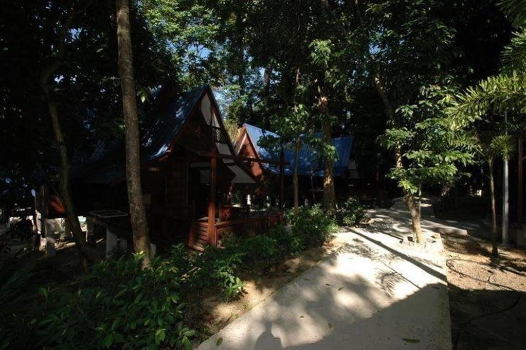 Shari La Island Resort Kampong Pasir Hantu Buitenkant foto